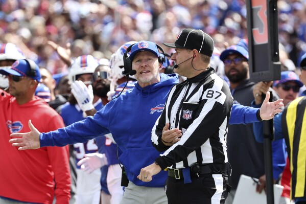 UCF Alumnus Officiates NFL AFC Championship Game